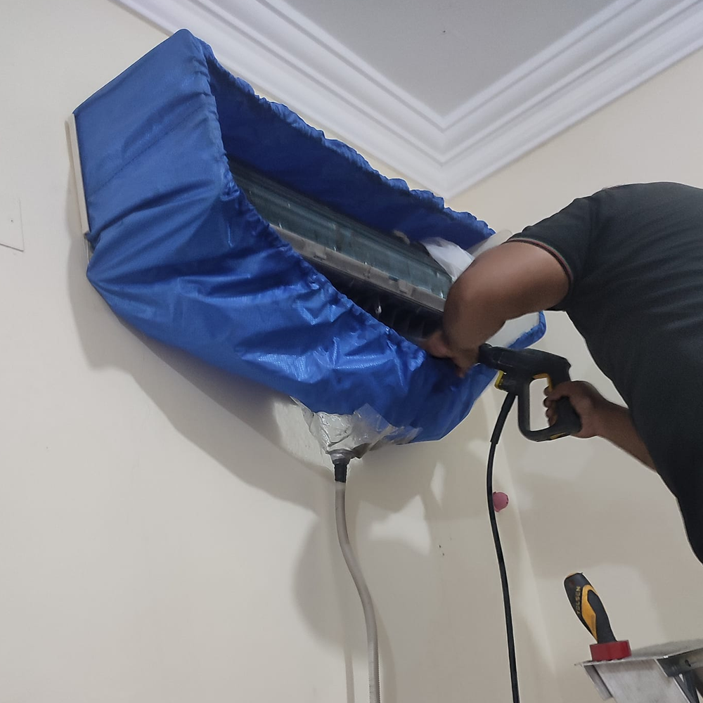 AC Master Service Split Type AC